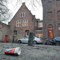 Wegwerpbeker